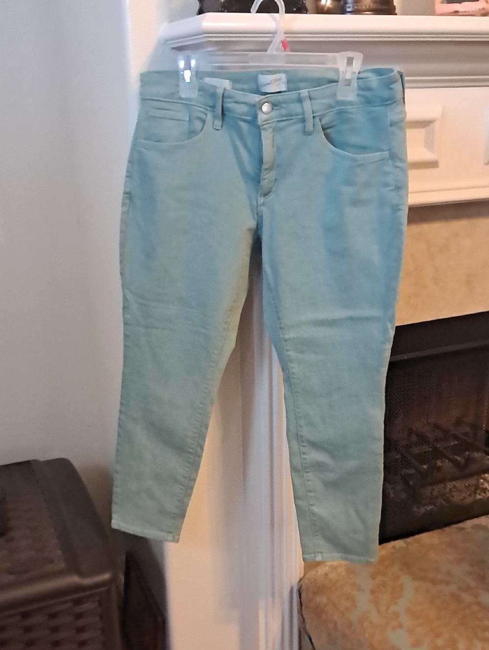 Universal Thread Light Teal Cropped Skinny Jeans Size 12 NWOT